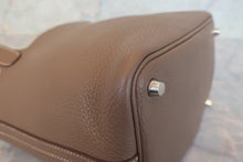 画像をギャラリービューアに読み込む, HERMES／エルメス ピコタンロックＰＭ トリヨンクレマンス エトゥープ ハンドバッグ 800010042
