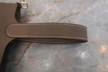 画像をギャラリービューアに読み込む, HERMES／エルメス ピコタンロックＰＭ トリヨンクレマンス エトゥープ ハンドバッグ 800010042
