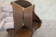 画像をギャラリービューアに読み込む, HERMES／エルメス ピコタンロックＰＭ トリヨンクレマンス エトゥープ ハンドバッグ 800010042
