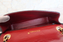 将图片加载到图库查看器，CHANEL/香奈儿 经典双C 链条包 羊皮 Black/Gold hadware(黑色/金色金属) 肩背包 700100183
