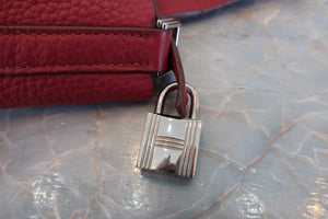 HERMES／エルメス ピコタンロックＰＭ トリヨンクレマンス ルビー ハンドバッグ 700070033