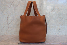Load image into Gallery viewer, HERMES PICOTIN LOCK GM Clemence leather Gold □P Engraving Hand bag 700120036
