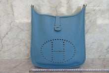 Load image into Gallery viewer, HERMES  EVELYNE 2GM Clemence leather Blue jean □H Engraving Shoulder bag 700060172
