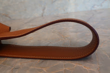 Load image into Gallery viewer, HERMES PICOTIN LOCK GM Clemence leather Gold □P Engraving Hand bag 700120036
