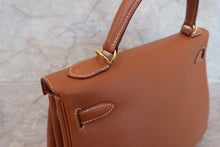 画像をギャラリービューアに読み込む, HERMES／エルメス ケリー32 クシュベル ゴールド □E刻印 ショルダーバッグ 700080069

