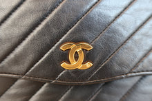 画像をギャラリービューアに読み込む, CHANEL/シャネル バイアスステッチチェーンショルダーバッグ ラムスキン ブラック/ゴールド金具 ショルダーバッグ 800050079
