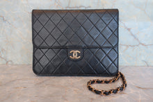 画像をギャラリービューアに読み込む, CＨANEL/シャネル マトラッセプッシュロックチェーンショルダーバッグ ラムスキン ブラック/ゴールド金具 ショルダーバッグ 800080139
