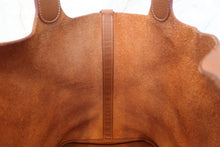 Load image into Gallery viewer, HERMES PICOTIN LOCK GM Clemence leather Gold □P Engraving Hand bag 700120036
