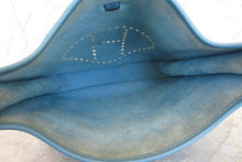 Load image into Gallery viewer, HERMES  EVELYNE 2GM Clemence leather Blue jean □H Engraving Shoulder bag 700060172
