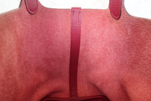 画像をギャラリービューアに読み込む, HERMES／エルメス ピコタンロックＰＭ トリヨンクレマンス ルビー □R刻印 ハンドバッグ 800010059

