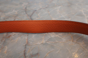 HERMES LINDY 30 Bi-color Clemence leather Orange/Parchemin □M Engraving Shoulder bag 600060003