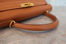 画像をギャラリービューアに読み込む, HERMES／エルメス ケリー32 クシュベル ゴールド □E刻印 ショルダーバッグ 700080069
