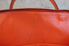 Load image into Gallery viewer, HERMES／BOLIDE 31 Clemence leather Orange □H Engraving Shoulder bag 800020117
