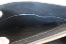 将图片加载到图库查看器，CHANEL/香奈儿 CF 流苏 链条 肩背包 羊皮 Black/Gold hadware(黑色/金色金属) 肩背包 700100207
