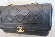 将图片加载到图库查看器，CHANEL/香奈儿 CF 链条包 羊皮 Black/Gold hadware(黑色/金色金属) 肩背包 700100229
