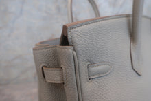 将图片加载到图库查看器，HERMES BIRKIN 25 Togo leather Pearl gray T刻印 Hand bag 600100104
