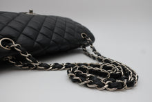 Load image into Gallery viewer, CHANEL Matelasse Double Flap Double Chain shoulder bag Caviar skin Black/Silver hardware Shoulder bag 800100005
