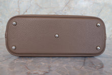 画像をギャラリービューアに読み込む, HERMES／エルメス ボリード31 トリヨンクレマンス エトゥープ T刻印 ショルダーバッグ 800010027
