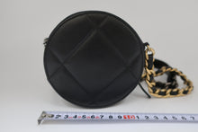 Load image into Gallery viewer, CHANEL CHANEL19 Matelasse Round Chain shoulder bag Lambskin Black/Gold hardware/Silver hardware  Shoulder bag 800090124
