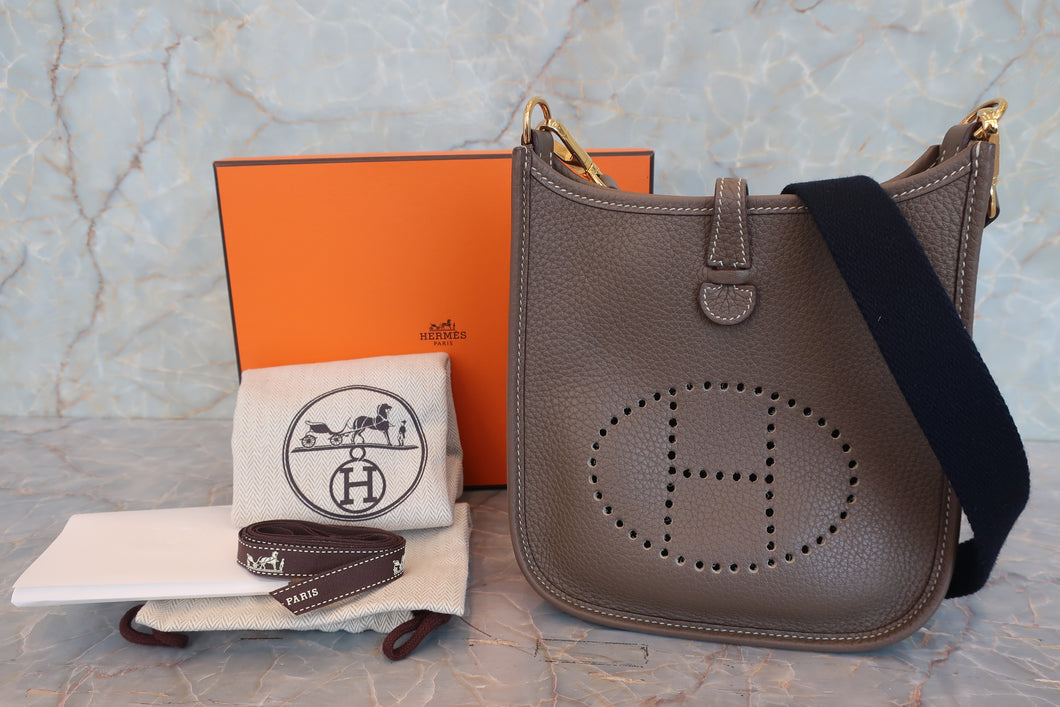 HERMES／エルメス エブリンTPM トリヨンクレマンス エトゥープ Z刻印 ショルダーバッグ 700080109
