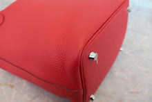 将图片加载到图库查看器，HERMES PICOTIN LOCK PM Clemence leather Rouge casaque C刻印 Hand bag 800040018
