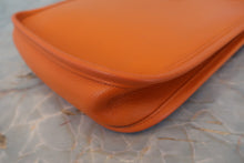Load image into Gallery viewer, HERMES  EVELYNE TPM Epsom leather Orange □H Engraving Shoulder bag 800050069
