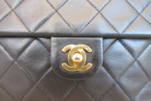 将图片加载到图库查看器，CHANEL/香奈儿 迷你CF 单盖 链条包 羊皮 Black/Gold hadware(黑色/金色金属) 肩背包 700060222
