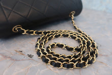 Load image into Gallery viewer, CHANEL  Diana matelasse chain shoulder bag Lambskin Black/Gold hadware Shoulder bag 800020192
