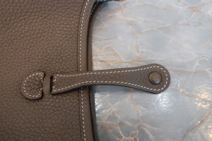 HERMES／エルメス エブリンTPM トリヨンクレマンス エトゥープ Z刻印 ショルダーバッグ 700080109