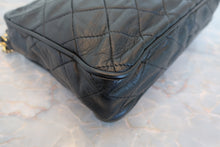 Load image into Gallery viewer, CHANEL Matelasse fringe chain shoulder bag Lambskin Black/Gold hadware Shoulder bag 800080142
