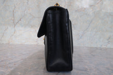 画像をギャラリービューアに読み込む, CHANEL/シャネル マドモアゼルチェーンショルダーバッグ キャビアスキン ブラック/ゴールド金具 ショルダーバッグ 800010033
