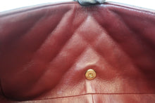 Load image into Gallery viewer, CHANEL  Diana matelasse chain shoulder bag Lambskin Black/Gold hadware Shoulder bag 800020192
