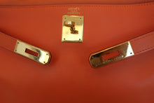 Load image into Gallery viewer, HERMES KELLY 32 Gulliver leather Orange □A Engraving Hand bag 600050209
