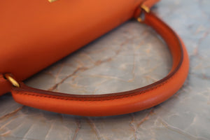 HERMES KELLY 32 Gulliver leather Orange □A Engraving Hand bag 600050209