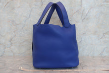 将图片加载到图库查看器，HERMES PICOTIN LOCK MM Clemence leather Blue electric A刻印 Hand bag 600100183
