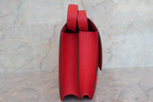 Load image into Gallery viewer, HERMES CONSTANCE3 24 Epsom leather Rouge casaque T Engraving Shoulder bag 600070066
