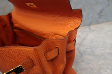 画像をギャラリービューアに読み込む, HERMES／エルメス ケリー32 トゴ オレンジ □F刻印 ショルダーバッグ 700090147
