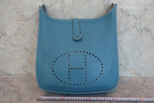 Load image into Gallery viewer, HERMES EVELYNE 3GM Clemence leather Blue jean □L Engraving Shoulder bag 800050109
