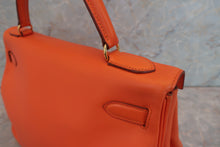 将图片加载到图库查看器，HERMES KELLY 32 Gulliver leather Orange 〇Z刻印 Shoulder bag 600080124
