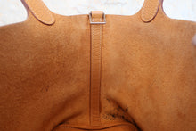 Load image into Gallery viewer, HERMES PICOTIN LOCK PM Clemence leather Natural sable □R Engraving Hand bag 800080179
