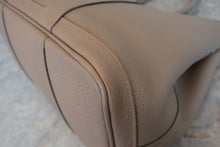 将图片加载到图库查看器，HERMES  GARDEN PARTY PM Country leather Gris tourterelle X刻印 Tote bag 800060206
