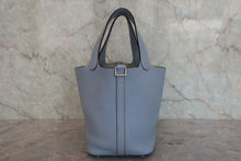 Load image into Gallery viewer, HERMES PICOTIN LOCK PM Clemence leather Blue lin □Q Engraving Hand bag 800080094
