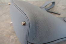 Load image into Gallery viewer, HERMES PICOTIN LOCK PM Clemence leather Blue lin □Q Engraving Hand bag 800080094

