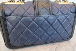 CHANEL/シャネル マトラッセチェーンショルダーバッグ ラムスキン ブラック/ネイビー/ゴールド金具 ショルダーバッグ 700080117