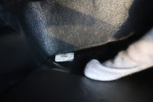 将图片加载到图库查看器，CHANEL/香奈儿 中号CF 单盖包 链条包 羊皮 Black/Gold hadware(黑色/金色金属) 肩背包 700100206
