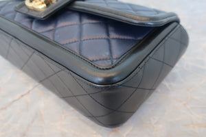 CHANEL/シャネル マトラッセチェーンショルダーバッグ ラムスキン ブラック/ネイビー/ゴールド金具 ショルダーバッグ 700080117