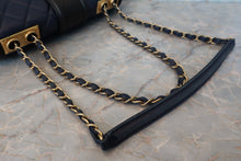 画像をギャラリービューアに読み込む, CHANEL/シャネル マトラッセチェーンショルダーバッグ ラムスキン ブラック/ネイビー/ゴールド金具 ショルダーバッグ 700080117
