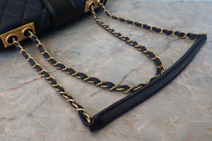 CHANEL/シャネル マトラッセチェーンショルダーバッグ ラムスキン ブラック/ネイビー/ゴールド金具 ショルダーバッグ 700080117