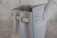 Load image into Gallery viewer, HERMES BIRKIN 30 Clemence leather Gris perle（Pearl gray）  □O Engraving Hand bag 800010226
