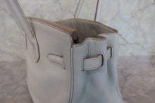 Load image into Gallery viewer, HERMES BIRKIN 30 Clemence leather Gris perle（Pearl gray）  □O Engraving Hand bag 800010226
